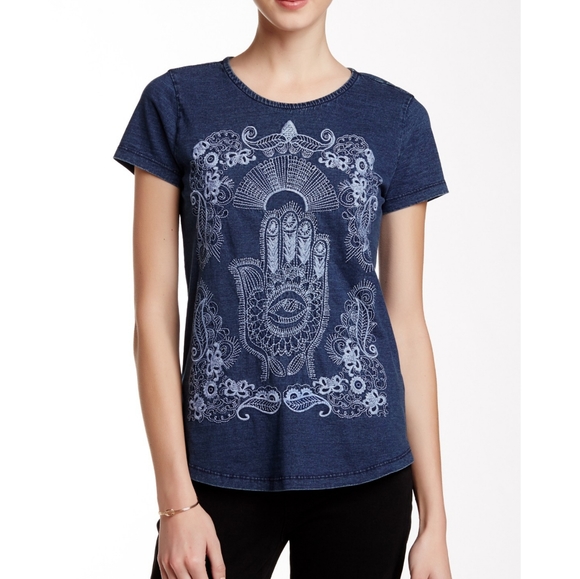 Lucky Brand Tops - LUCKY BRAND Lucky Lotus Hanza Hand tee